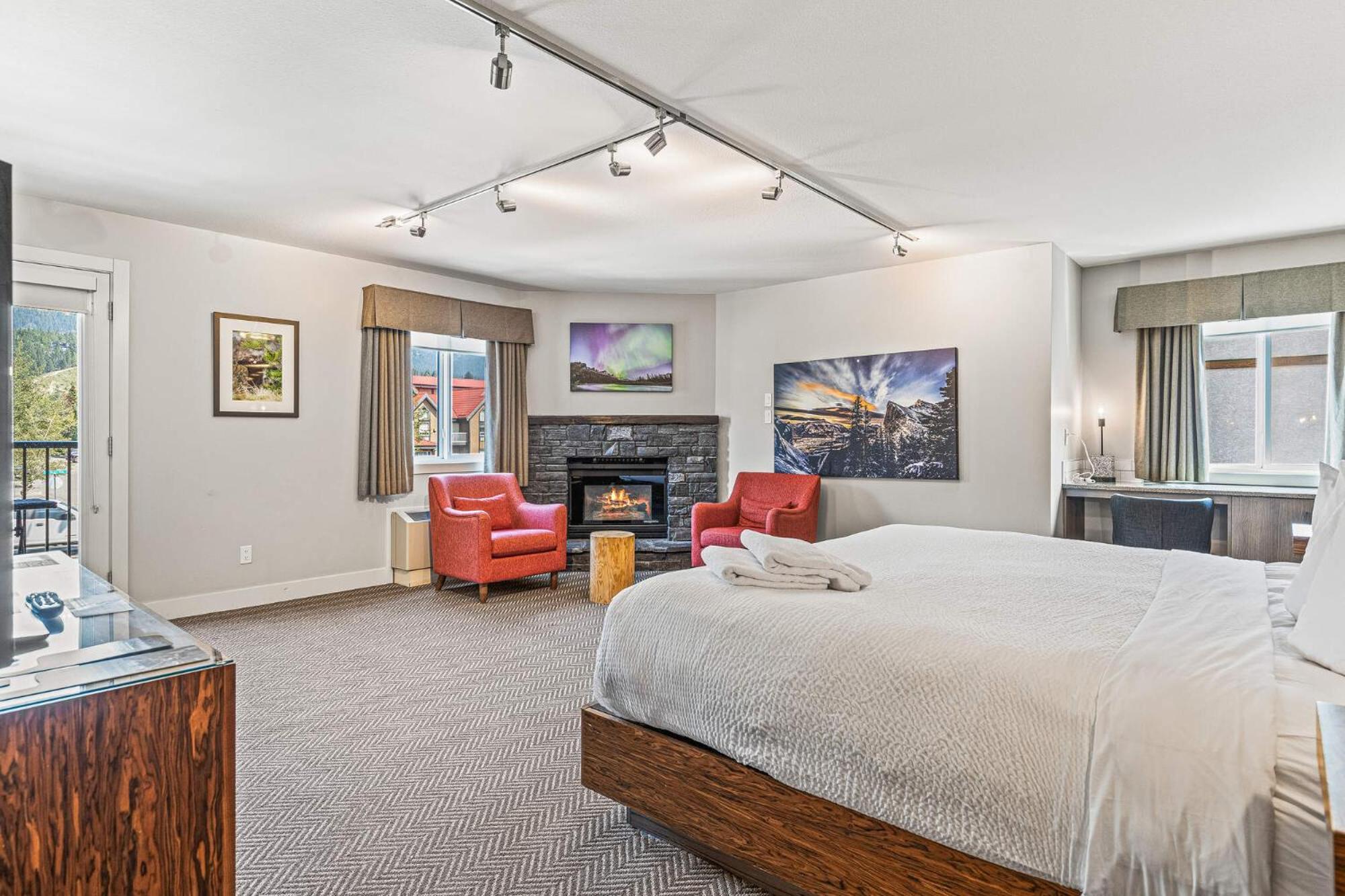 Hotel Basecamp Canmore