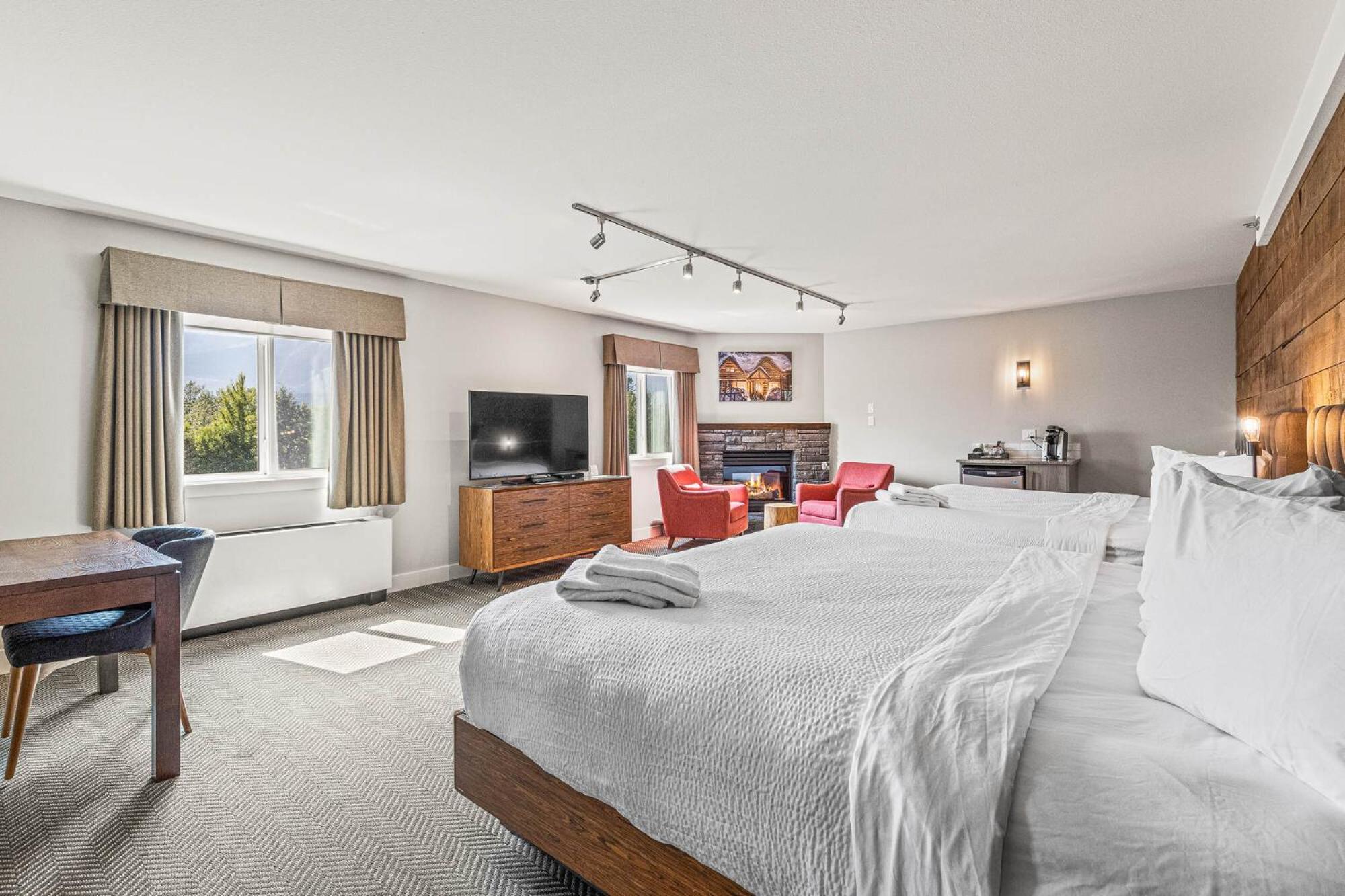 Basecamp Hotel Canmore